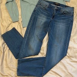 Lucky Brand sweet ‘n straight jeans size 12